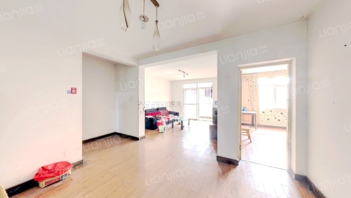 包河花园C区二手房实景图