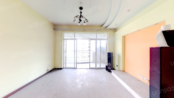 南方新城鑫苑二手房实景图