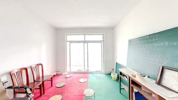 东旭佳苑西区二手房实景图