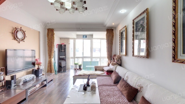 东油馨村二手房实景图