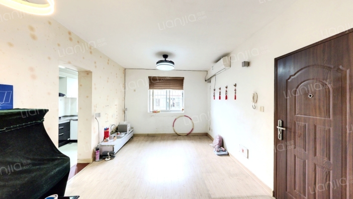 阳台山路19-25号二手房实景图