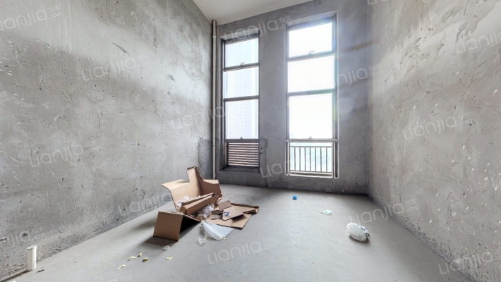 桐乡戴德中心二手房实景图