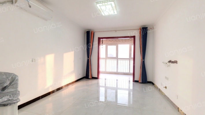 太奥青年家二手房实景图