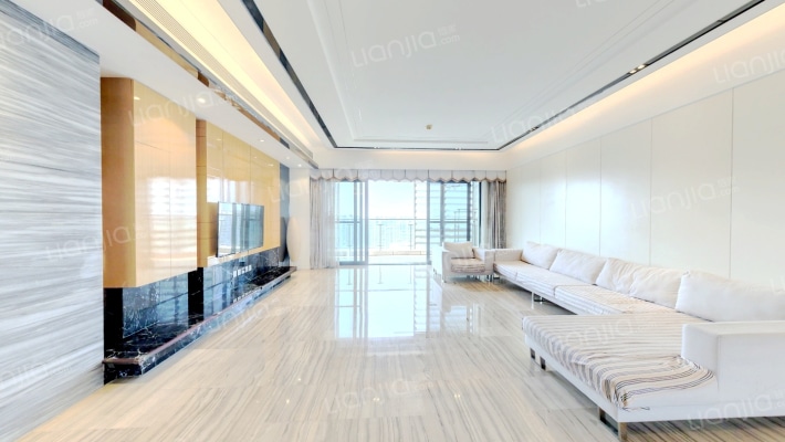 伊泰天骄二手房实景图