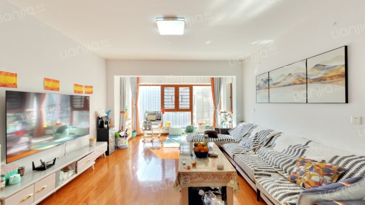 润和滨江府一期二手房实景图