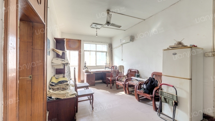 曹砦西街2号二手房实景图