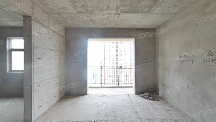 東方名都二手房实景图