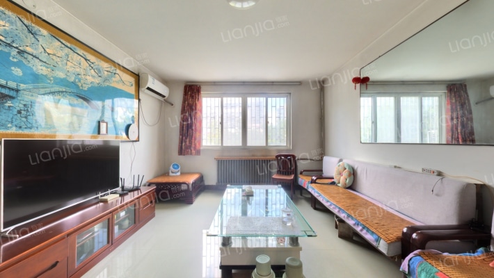 银田花园西区二手房实景图