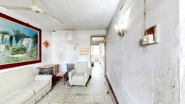 铁41宿舍二手房实景图