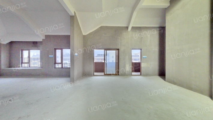 美的蝴蝶海四期二手房实景图