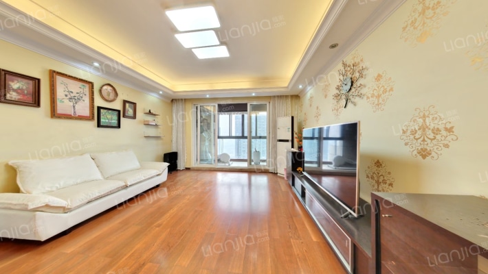 金地圣爱米伦二手房实景图