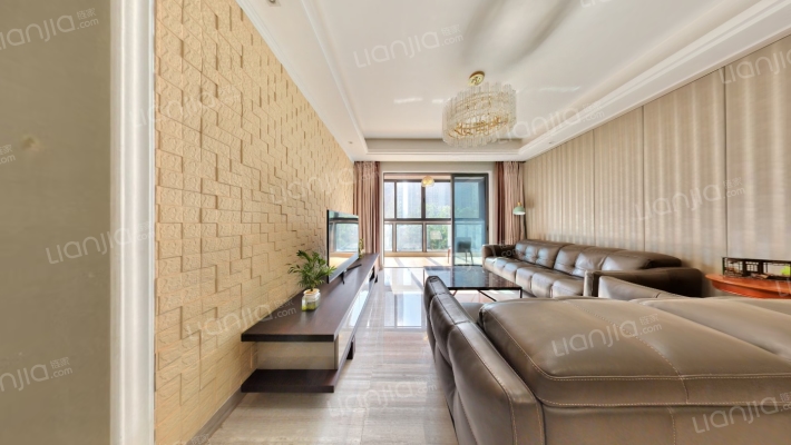 吉宝凌云峰阁二手房实景图