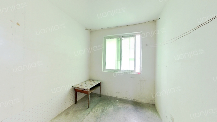 青山溪语花园二手房实景图