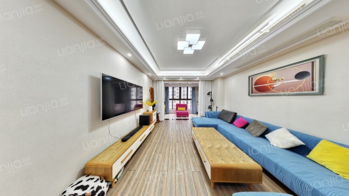 鼎豪名苑二手房实景图