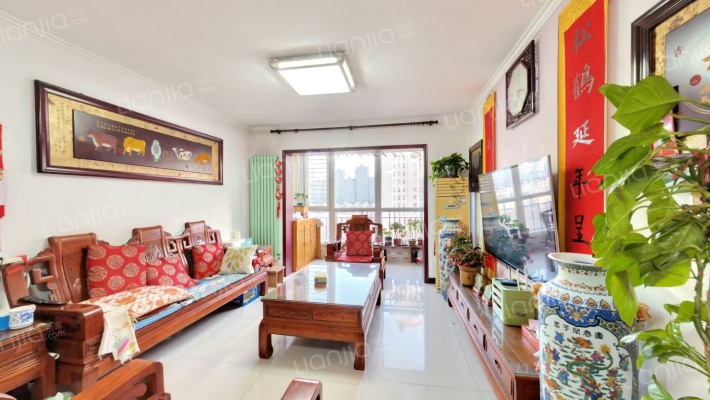 普罗旺斯二手房实景图