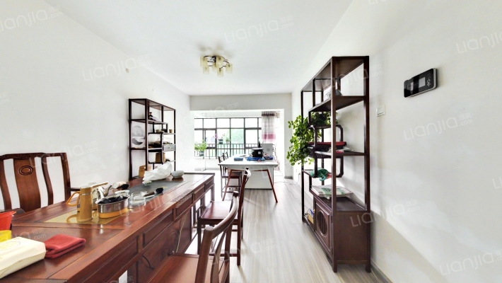 春城慧谷一期B区二手房实景图