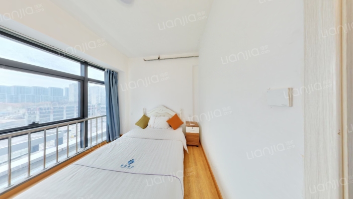 利港银河之光二手房实景图