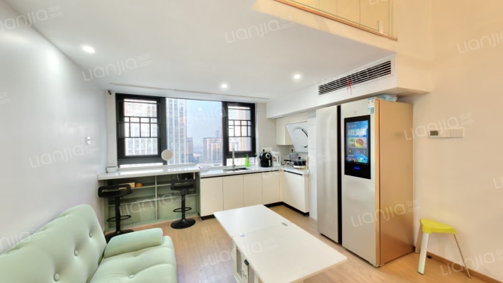 卓越中寰二手房实景图