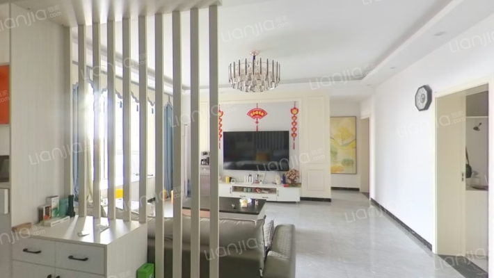 凤凰佳苑小区二手房实景图