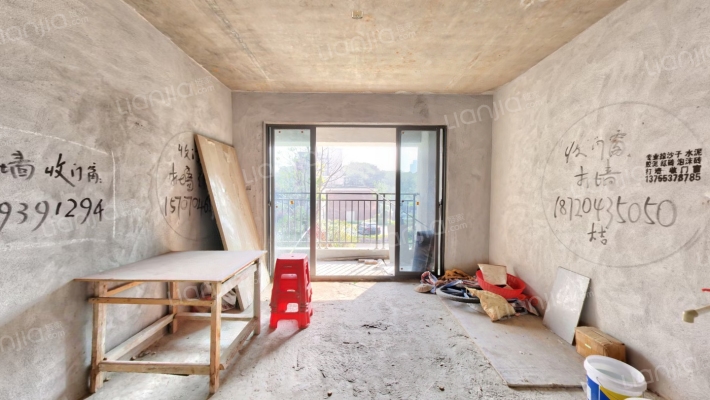 硕丰公园里二手房实景图