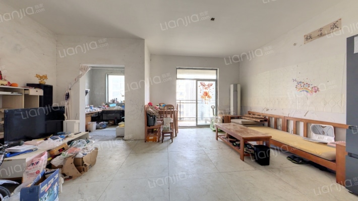 东方丽锦西区二手房实景图