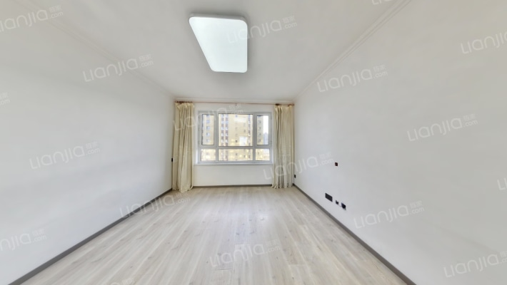 绿地集团香榭里舍二手房实景图