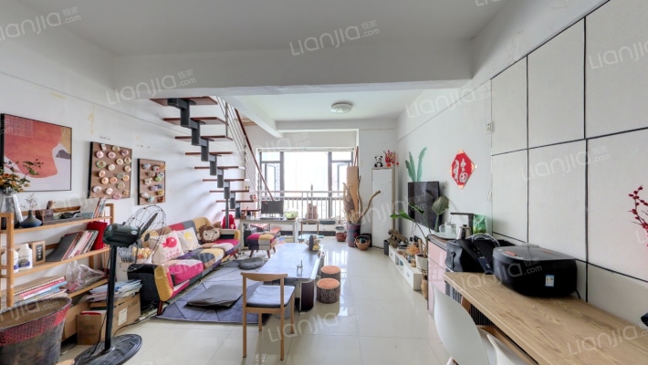 华翼府二手房实景图