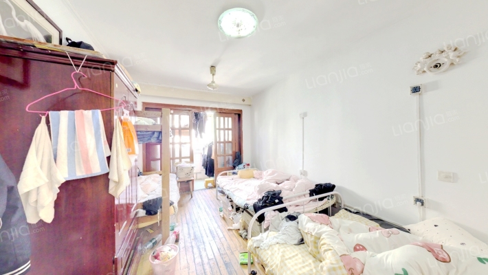 宛龙小区二手房实景图