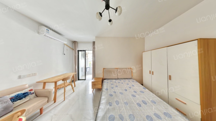 霞镜新城四区二手房实景图