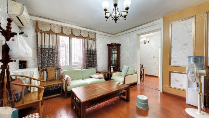 川大新北村二手房实景图