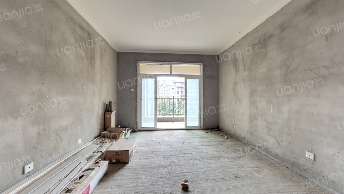 万峰城A区依云谷二手房实景图