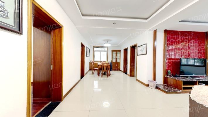 汪塘东区二手房实景图