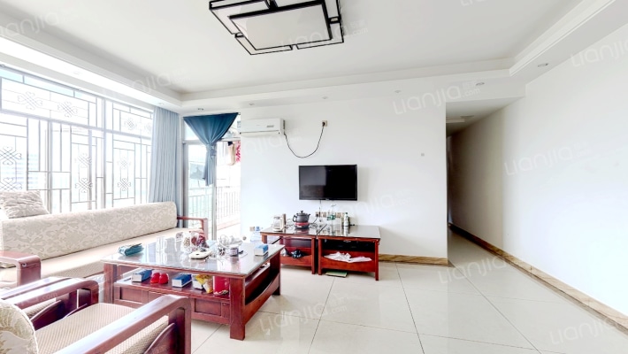 锦江国际二手房实景图