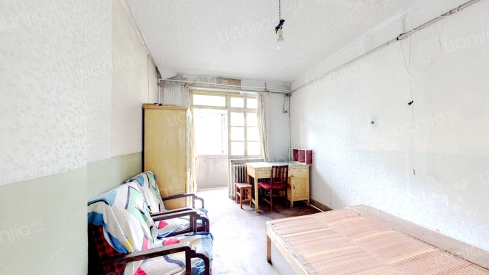 兰铁春园小区二手房实景图