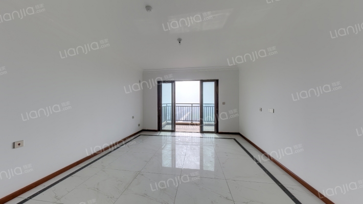 中南江滨悦二手房实景图