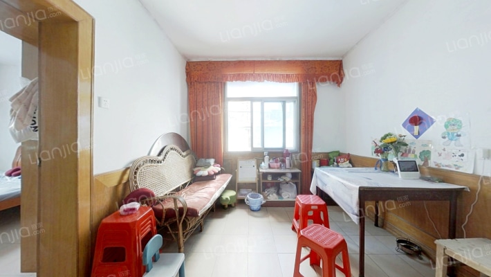 湖东新村二手房实景图