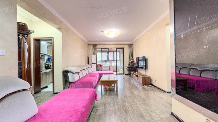 保利中心二手房实景图