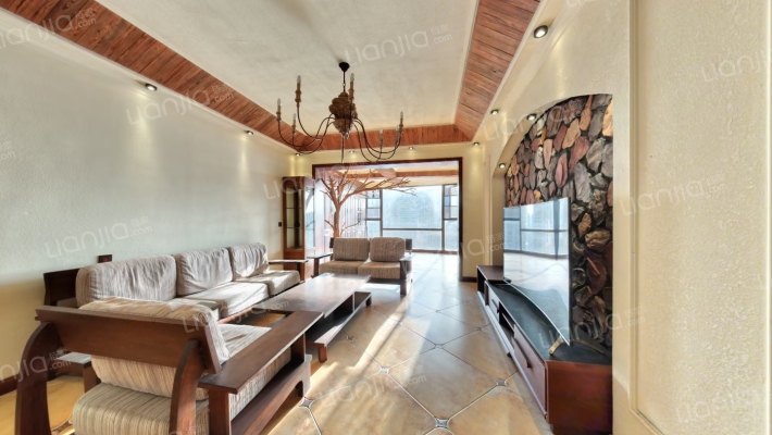 千禧河畔B区二手房实景图