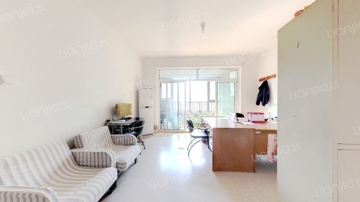 绿地IFC中央公馆B12区二手房实景图