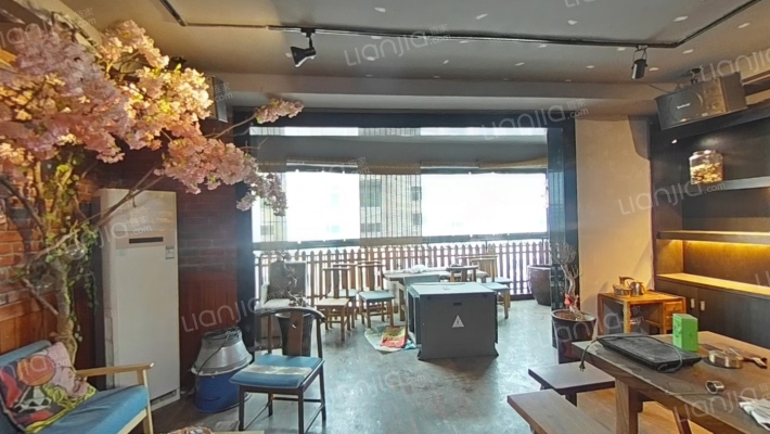 丽天名园二手房实景图