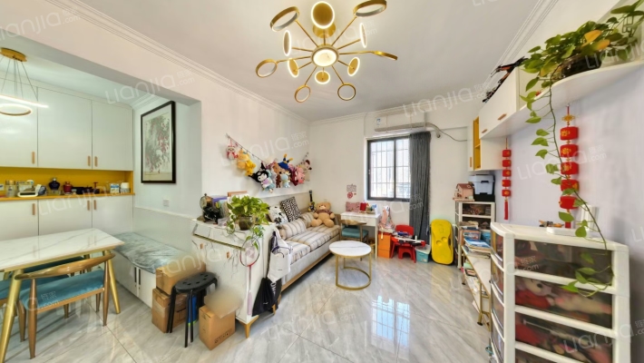 深华大厦二手房实景图