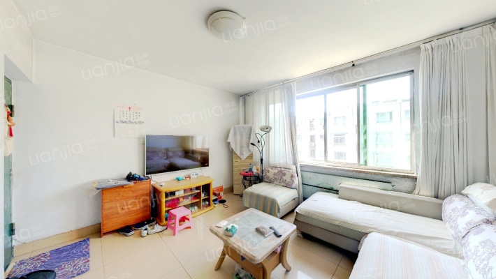 沁园南区二手房实景图