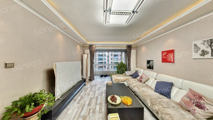 天恒银滩花园A区二手房实景图