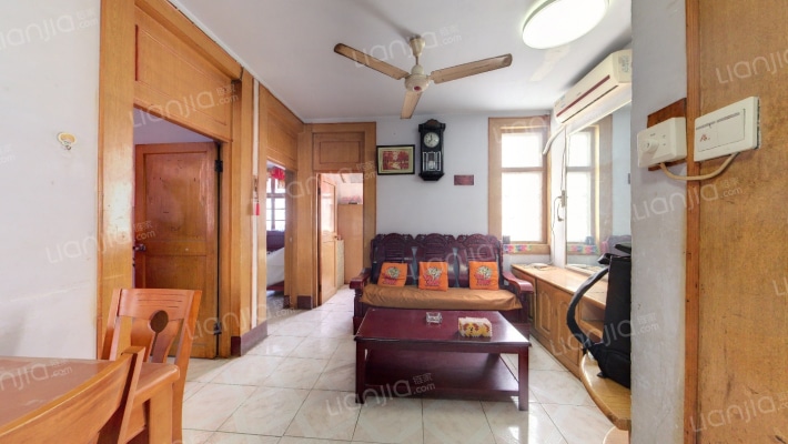 老县委宿舍二手房实景图