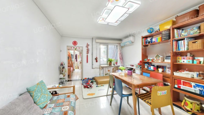 水利局小区二手房实景图