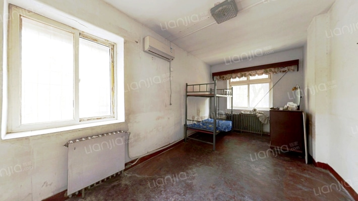 四段大楼二手房实景图