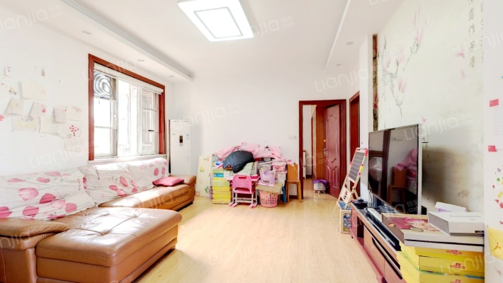 日月佳苑二手房实景图