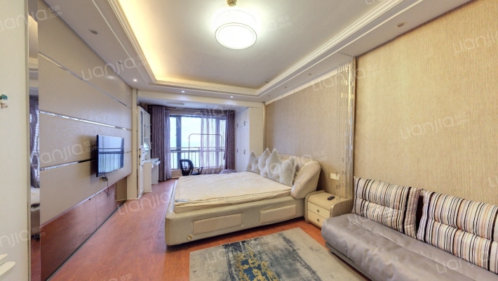 青山湖天湾二手房实景图