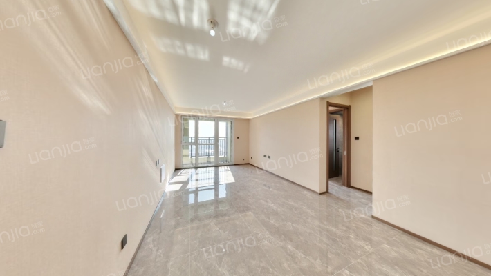 万科翡翠之光2期A区二手房实景图