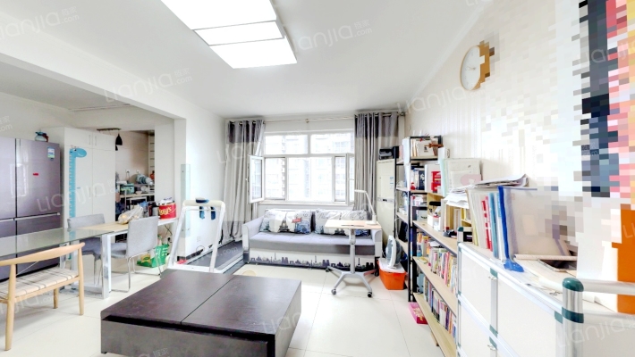 容园二手房实景图